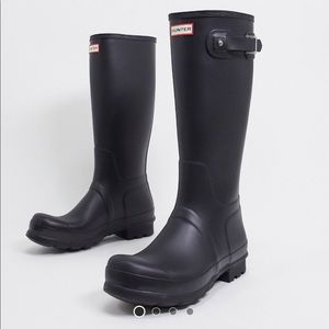 Tall Black Hunter Boots Size 9